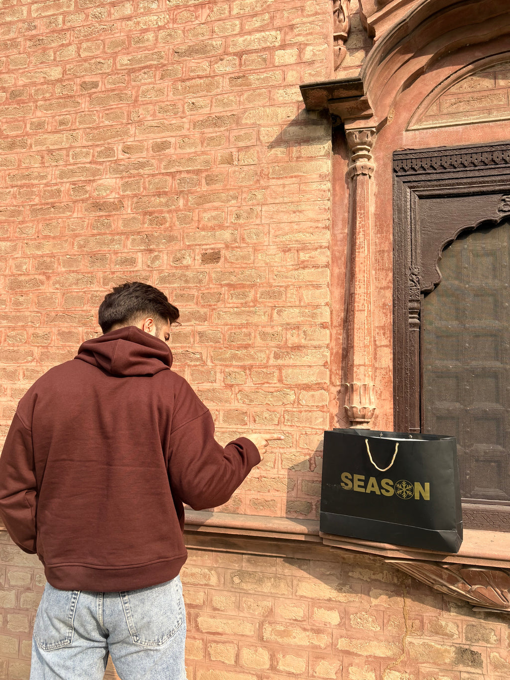 Season Signature Oversized Hoodie - Chocolate Brown