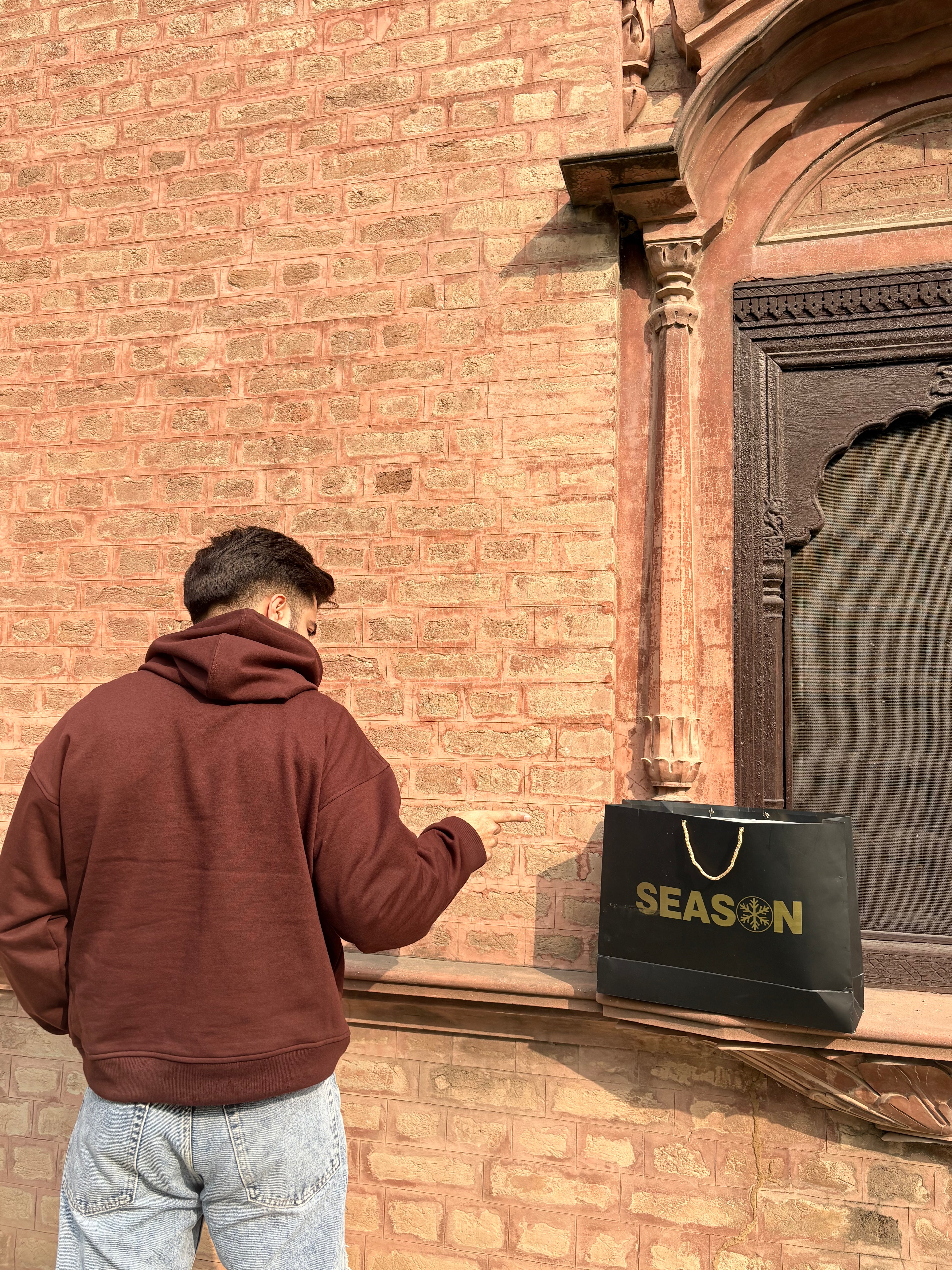 Season Signature Oversized Hoodie - Chocolate Brown