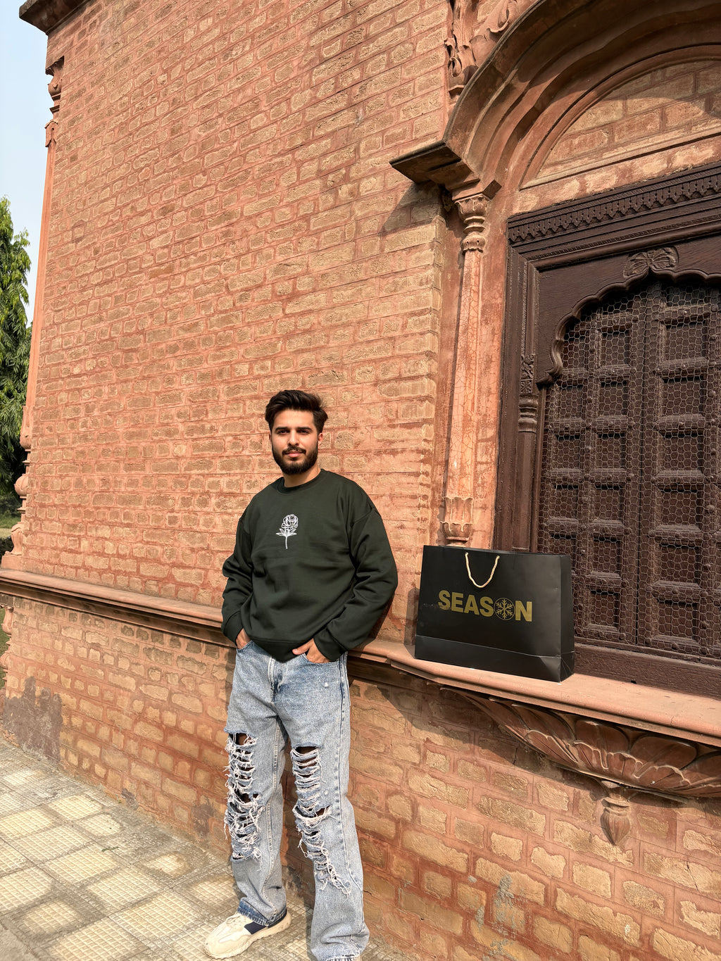 Season Signature Oversized Sweatshirt -Bottle Green